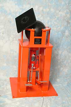 Floor model Monsterball Vise